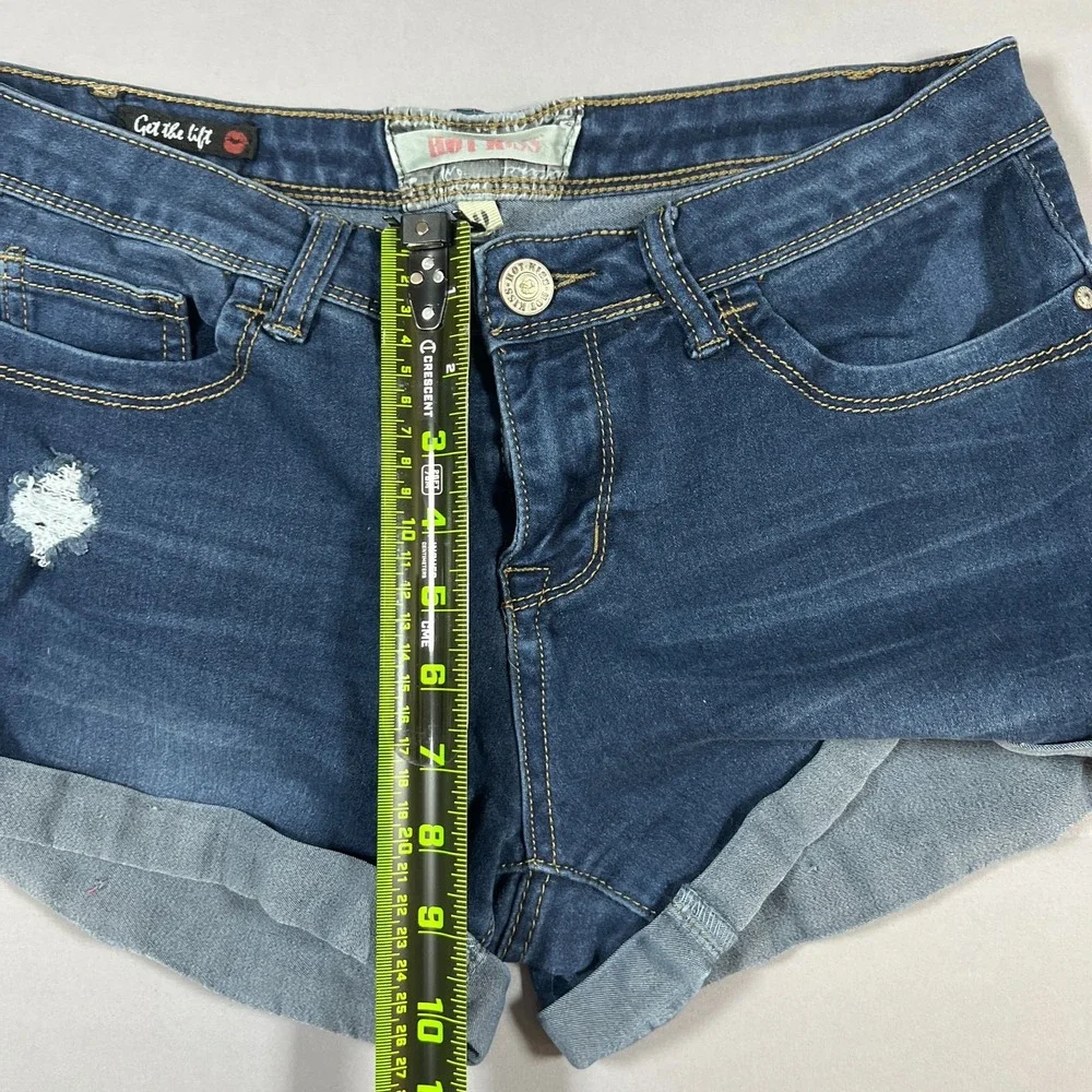 Hot Kiss Get The Lift Shorts Womens 9 Blue Denim Cotton Distressed Cuffed Hem